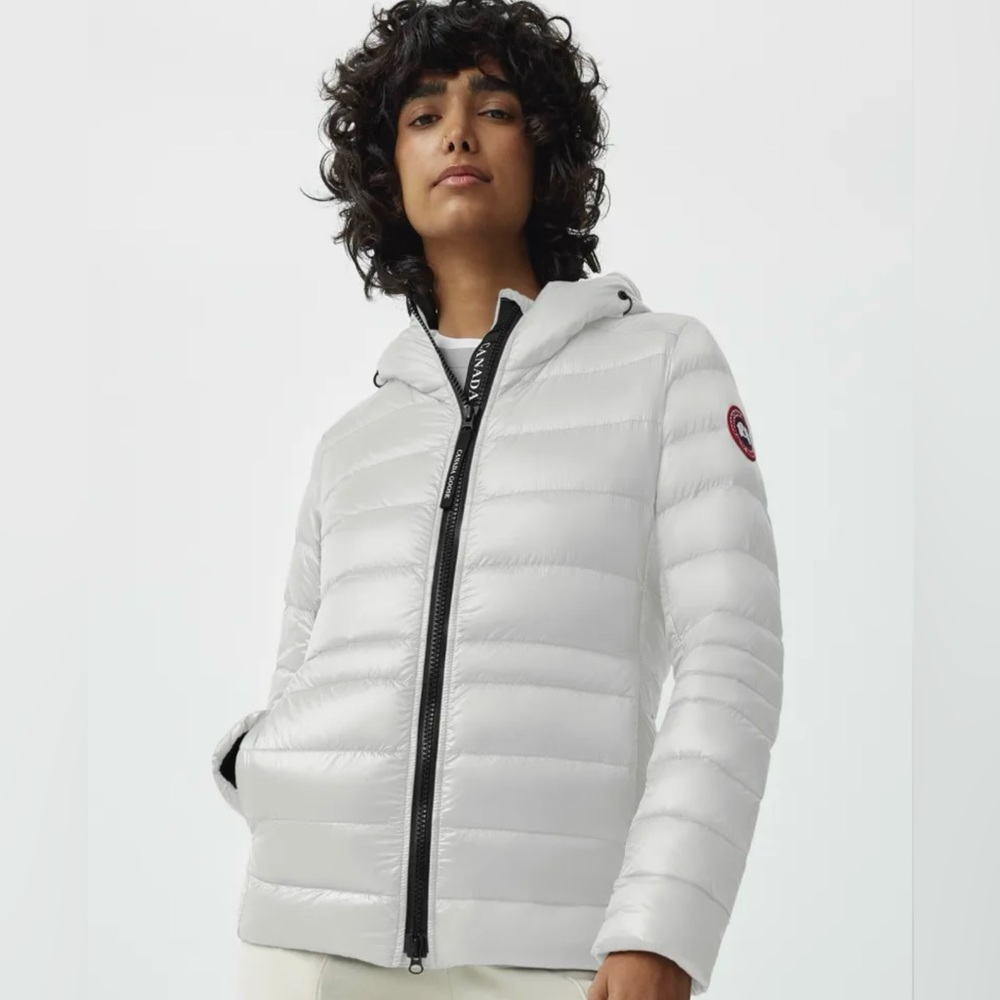 NEW WITH TAGS. Women’s Canada Goose Woman’s Cypress Jacket. Size 2XL